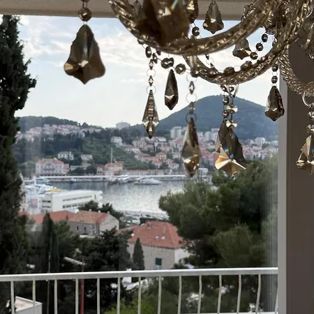 Sea View *