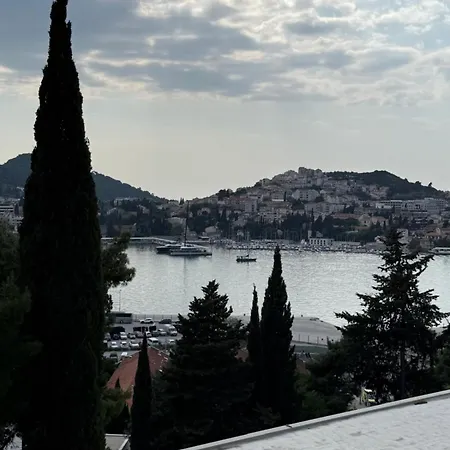 Διαμέρισμα Sea View *